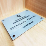 Placa Acrílico Grabada para Profesionales o Empresas - Imagen 7