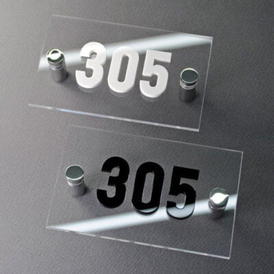 cartel cartel en acrilico