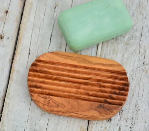 jabonera en madera para ducha
