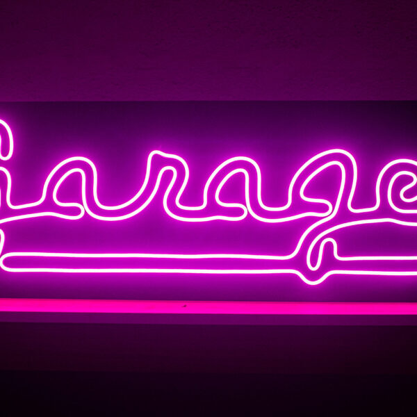 clogos en neon led